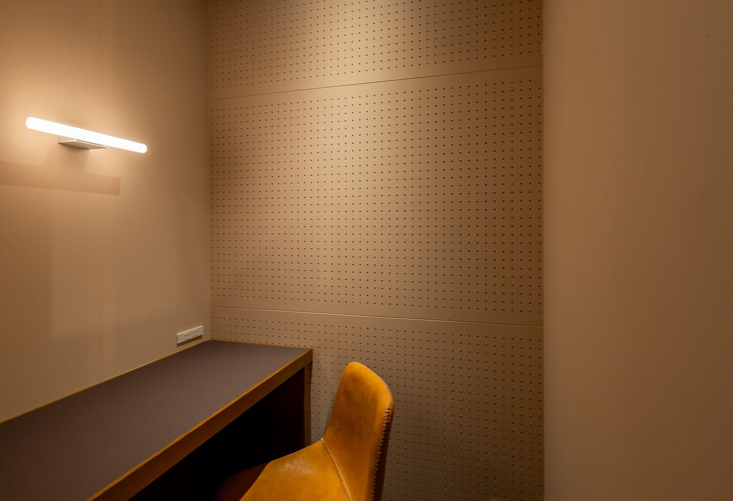 2Fフォンブース