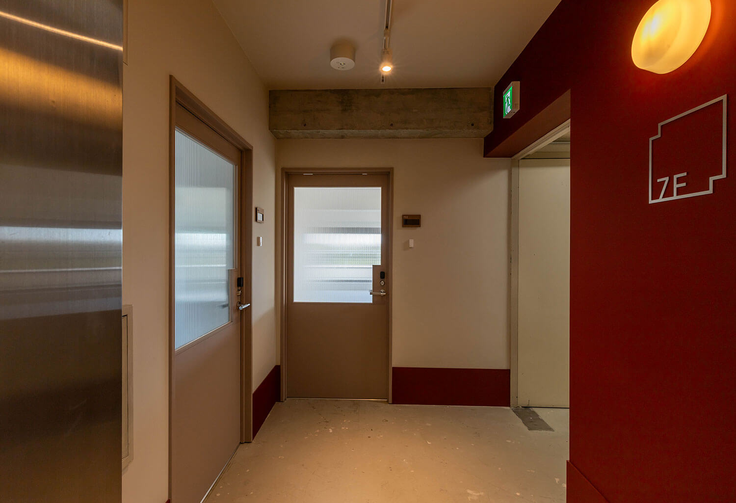 7F エレベーターホール